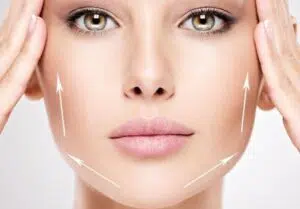 الفرق بين رفع الجلد وشد الجلد