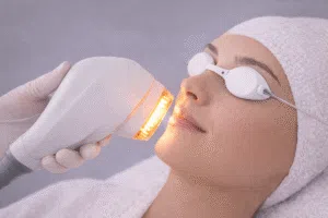 تقنية AFT لتجديد وعلاج مشاكل البشرة